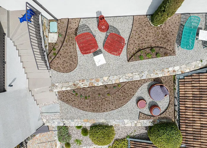Albergo centrale: Paloria Apartments & Sport