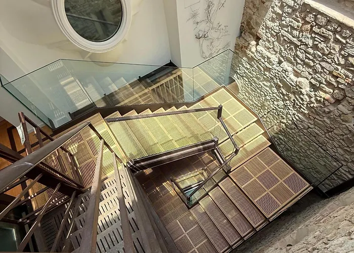 Hospedería 16