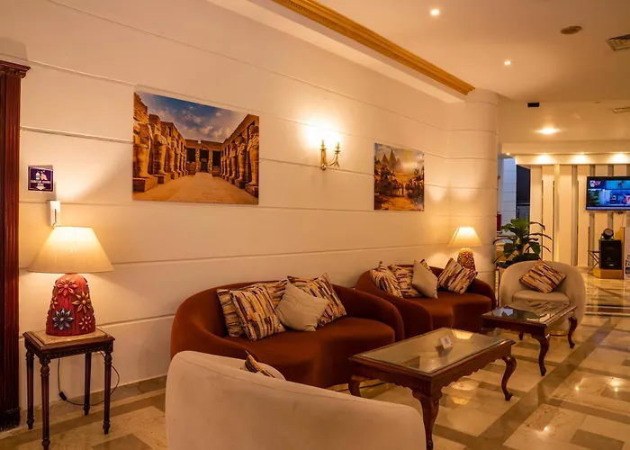 Roma Hotel