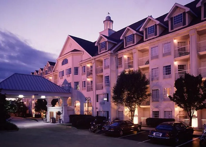 Family Hotel: Hotel Grand Victorian