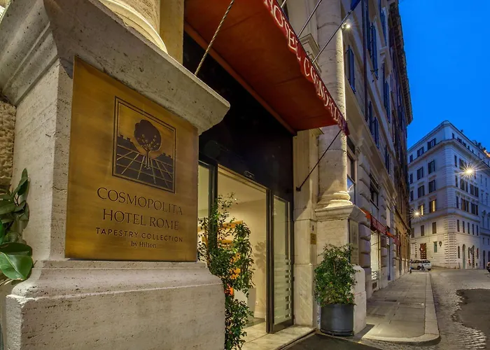 Hotel familiare: Cosmopolita Rome Colosseum, Tapestry Collection By Hilton