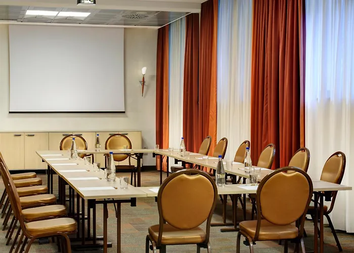 Hotel all'aeroporto: Fh55 Grand Hotel Mediterraneo