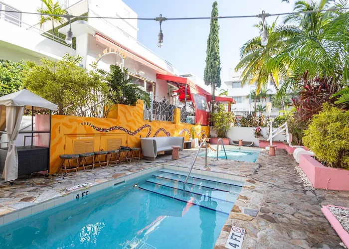  Viajero Miami (Adults Only)