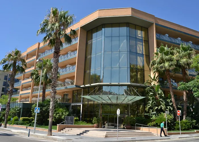 Resort: Hotel California Palace