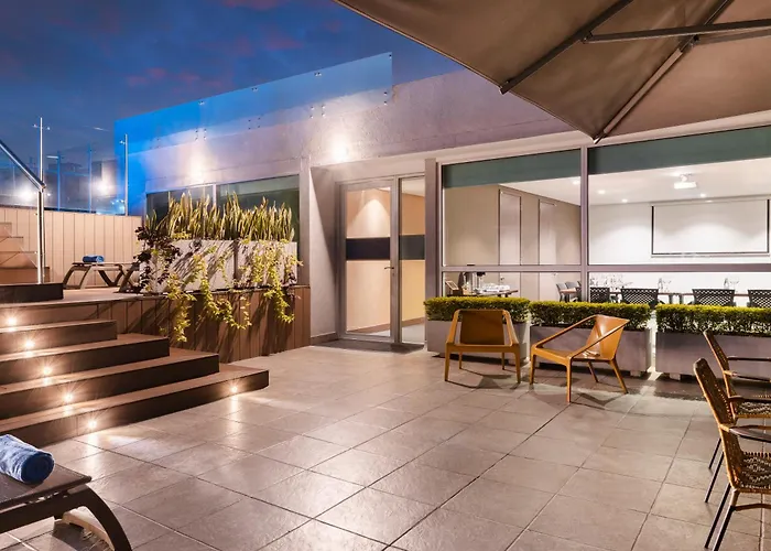 Hampton By Hilton Cali