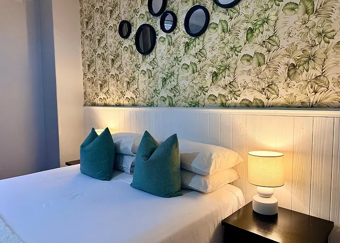 Musgrave Avenue Guest Lodge