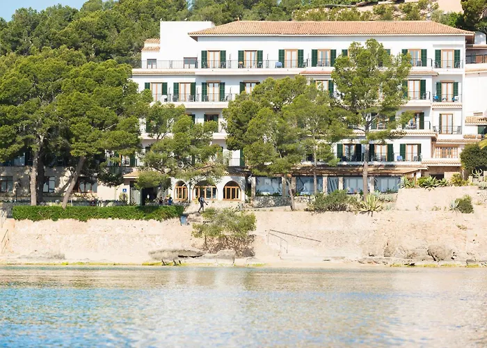 Hotel con tenis: Hotel Cala Fornells