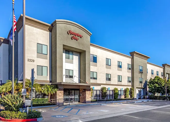 Hotels Close to Airport Hampton Inn Carlsbad North San Diego County