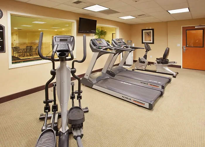 Holiday Inn Express Hotel & Suites Lincoln-Roseville Area, An Ihg Hotel