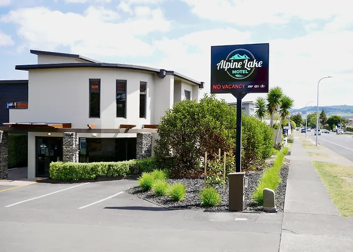 Alpine Lake Motel