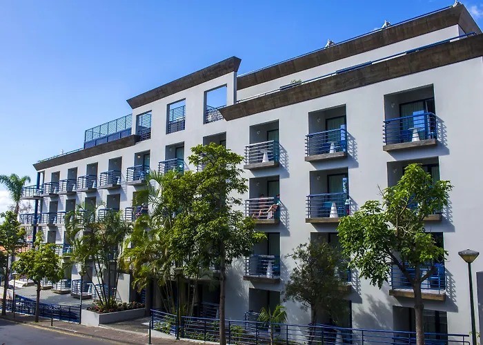 Terrace Mar Suite Hotel