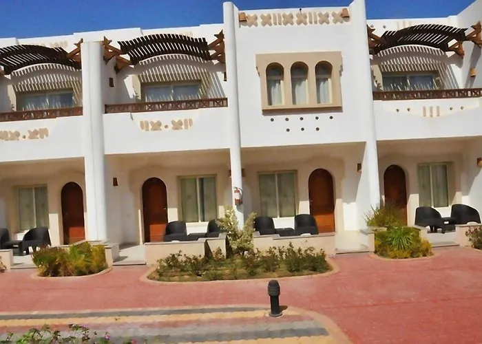 Central hotel: Tropicana Tivoli