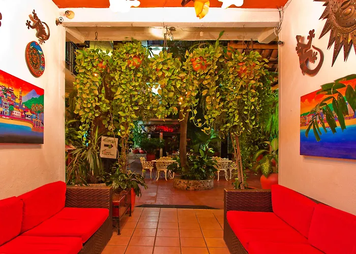 Kid friendly hotel Posada De Roger - Near Los Muertos Beach