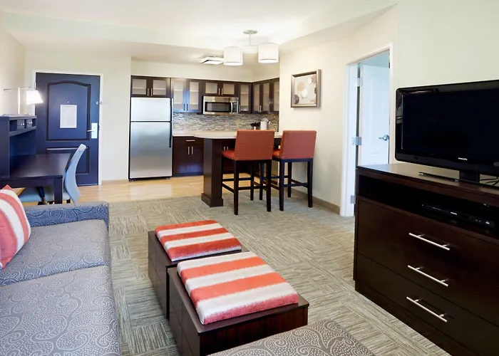 Golf hotel: Staybridge Suites San Antonio-Stone Oak By Ihg