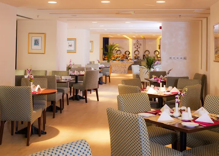  City Seasons Al Hamra