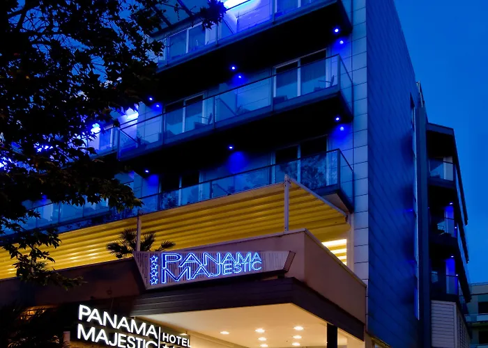 Panama Majestic