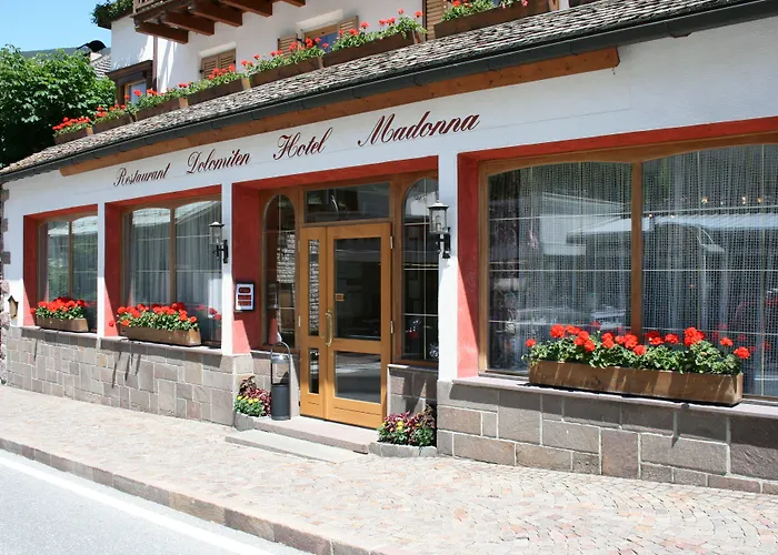 Hotel Dolomiti Madonna