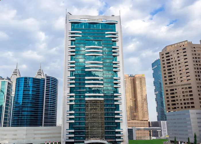 Apart hotel: First Central Hotel Suites