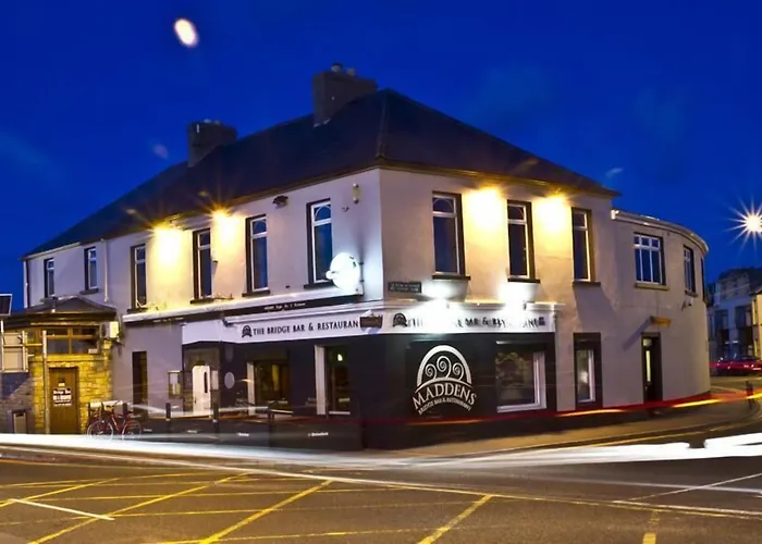 Maddens Bridge Bar & Guesthouse