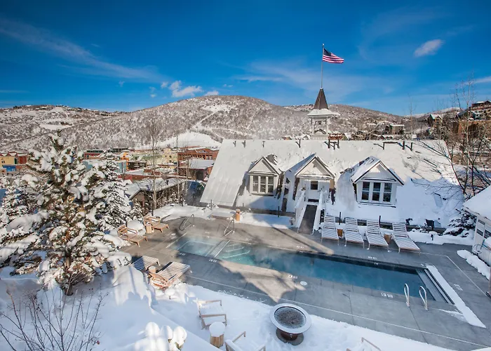Washington School House Hotel