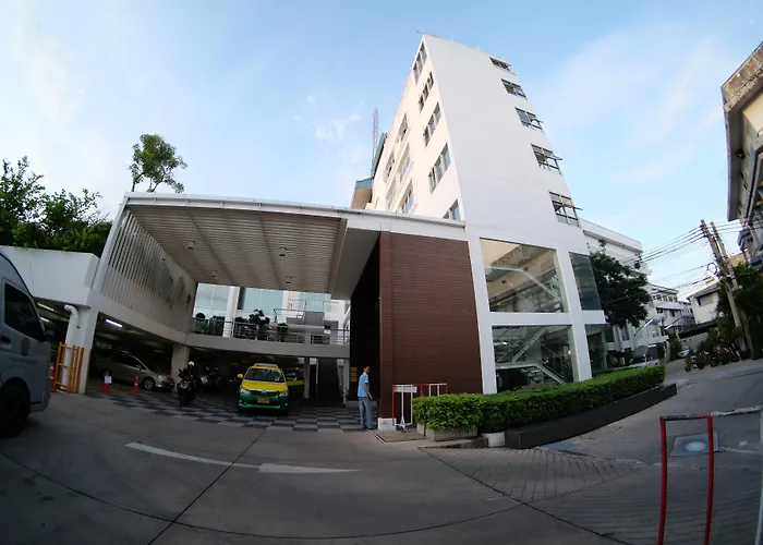 Resort: Trang Hotel Bangkok - Sha Plus