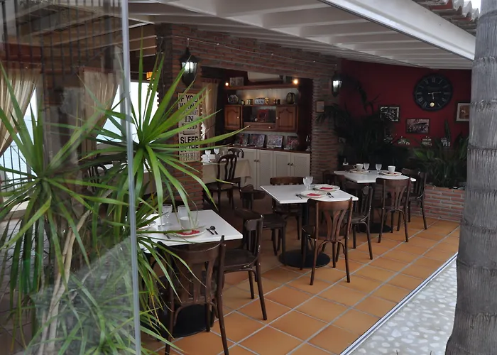 Casa de huéspedes: Welcome Inn Nerja Guest House Luxury Bed & Breakfast