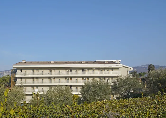 Hotel La Perla - Bike Hotel