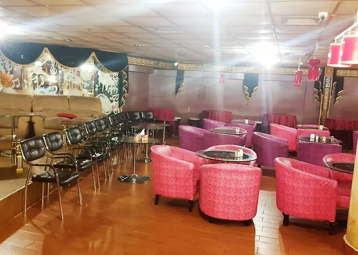 Kings Square Hotel Llc