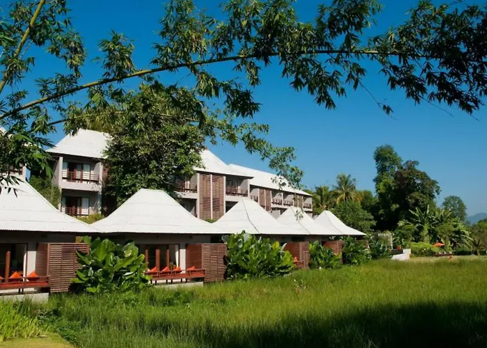 Yoma Hotel, Pai