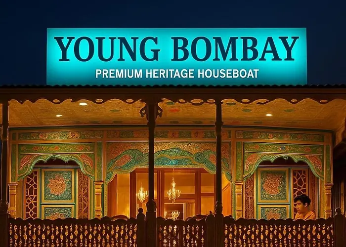Young Bombay Premium Heritage Houseboat