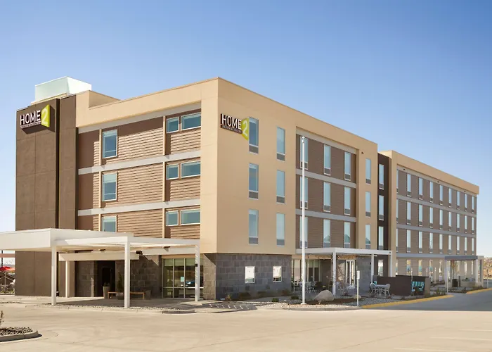 Hotels with pool Home2 Suites By Hilton Gillette
