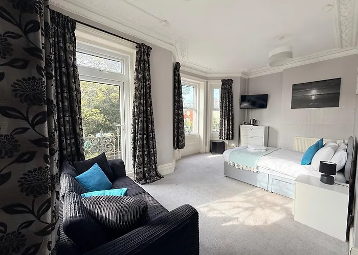 Hedley Townhouse