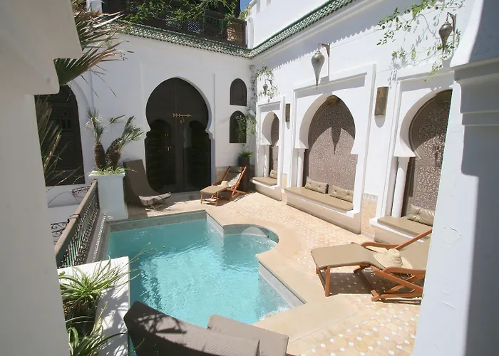 Guest house: Riad Omri