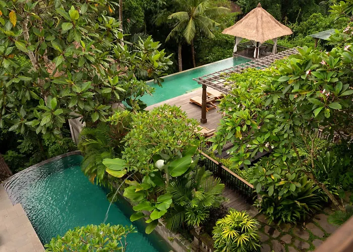 4 star hotel: Adiwana Resort Jembawan