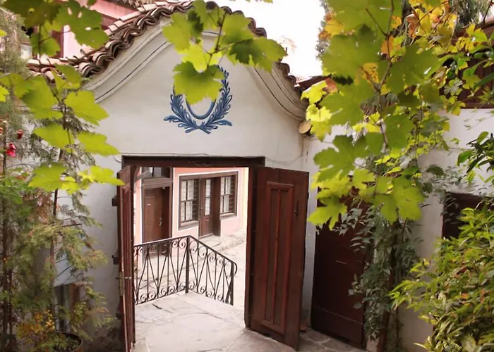 Hotel Alafrangite