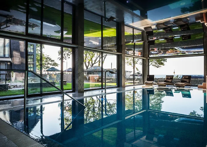 Max Health Resort Spa
