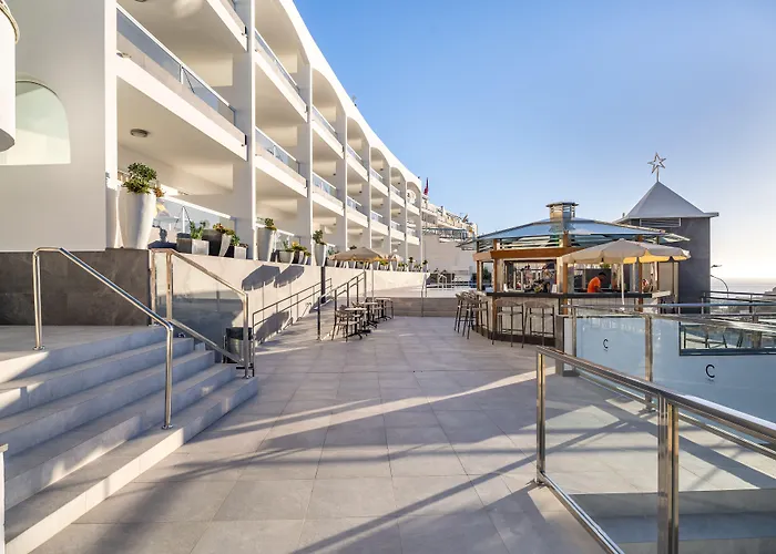 Apartamentos Cabau Altair