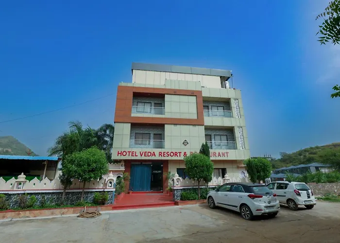 Hotel Veda Resort