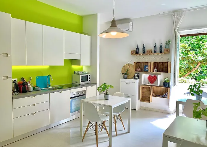 Hotel all'aeroporto: Casa Italia