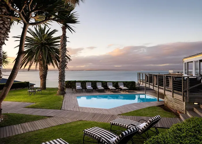 Protea Hotel By Marriott Mossel Bay