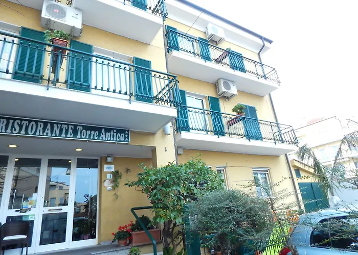 Resort: Hotel Torre Antica