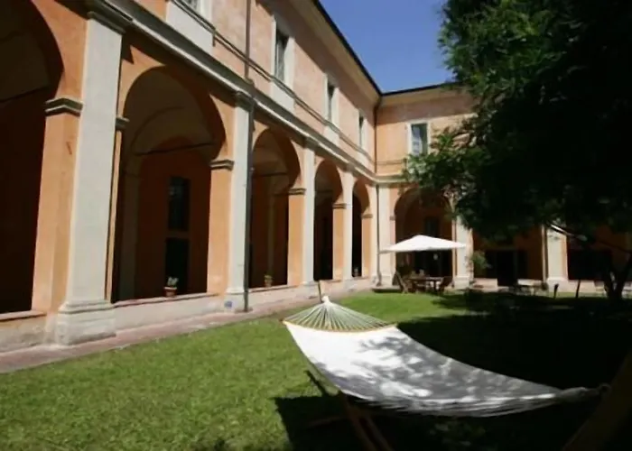 Student's Hostel Della Ghiara