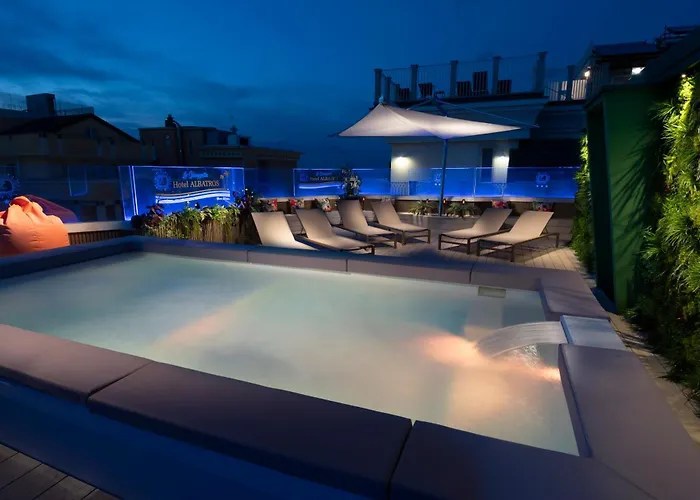 Hotel con vista: Hotel Albatros