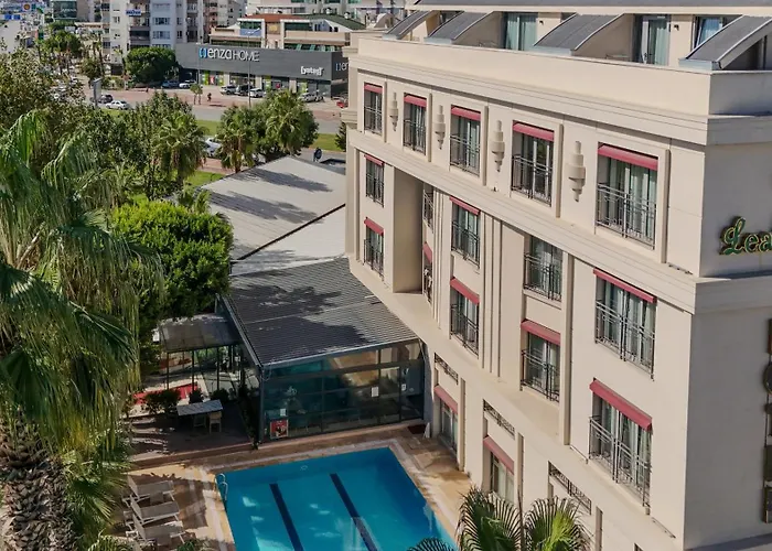 Family Friendly Hotels Leaf Port