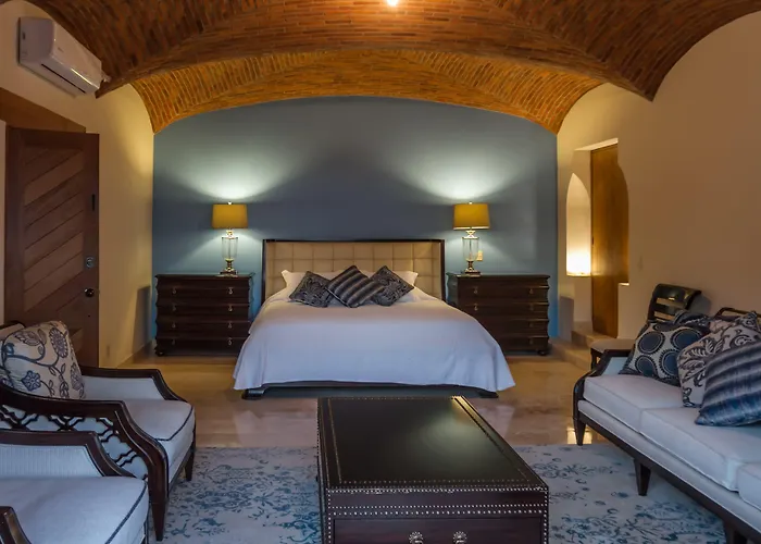 Hotel Lindo Ajijic Bed & Breakfast