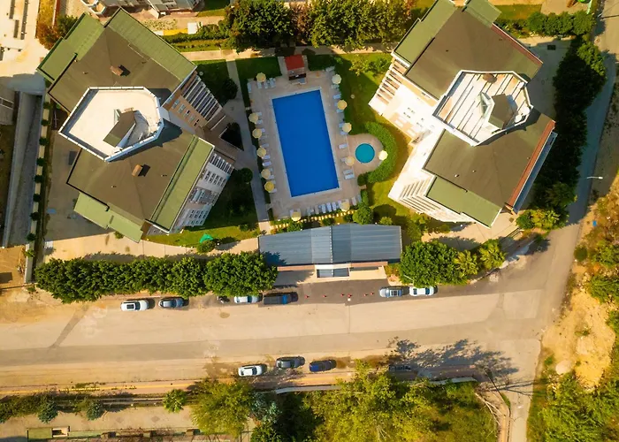Pets Allowed Hotel River Park Residence Lara
