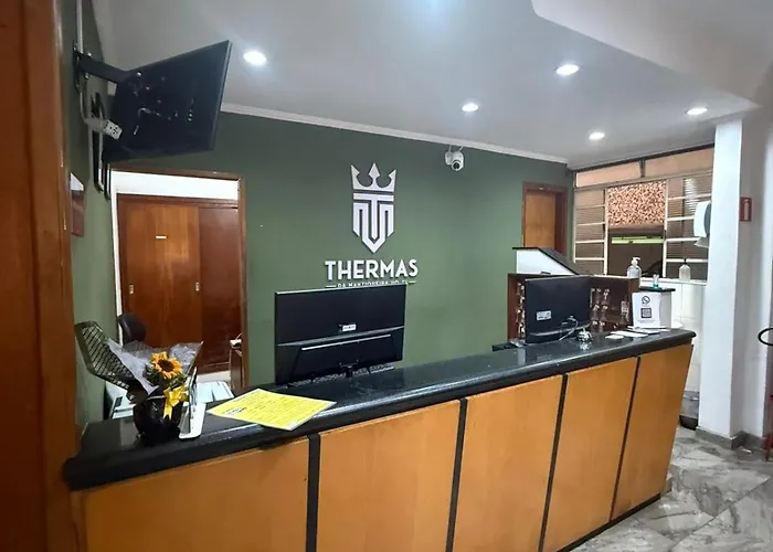Hotel de luxo Apenas: Hotel Thermas da Mantiqueira - Poços de Caldas - De frente para a Praça Central e Relógio Floral