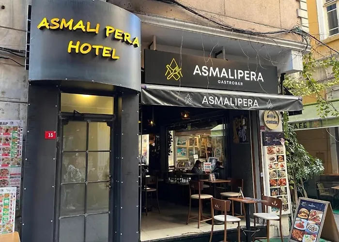 Asmali Pera Hotel
