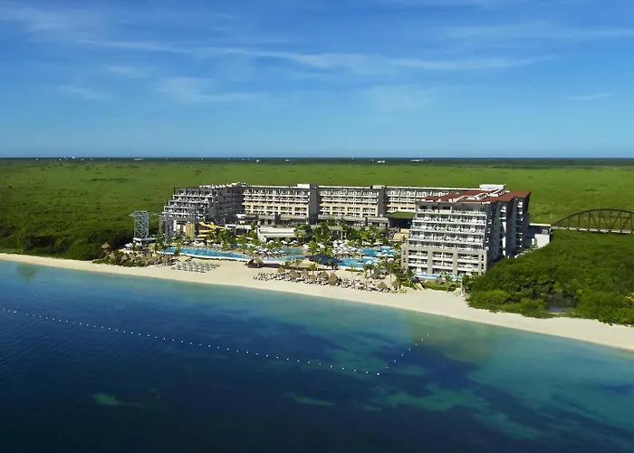 5 star hotel: Dreams Natura Resort & Spa