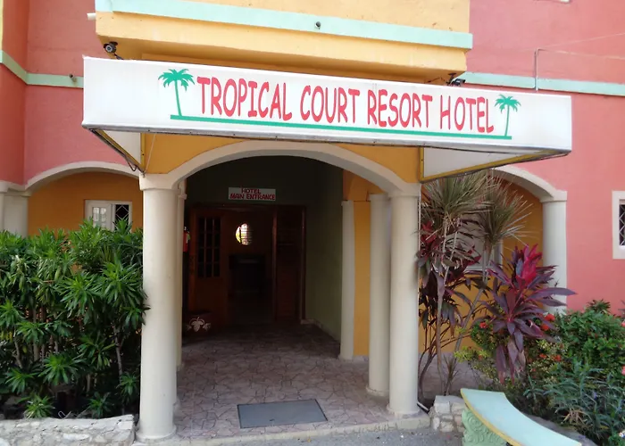 Resort: Tropical Court Resort Near Montego Bay Airport